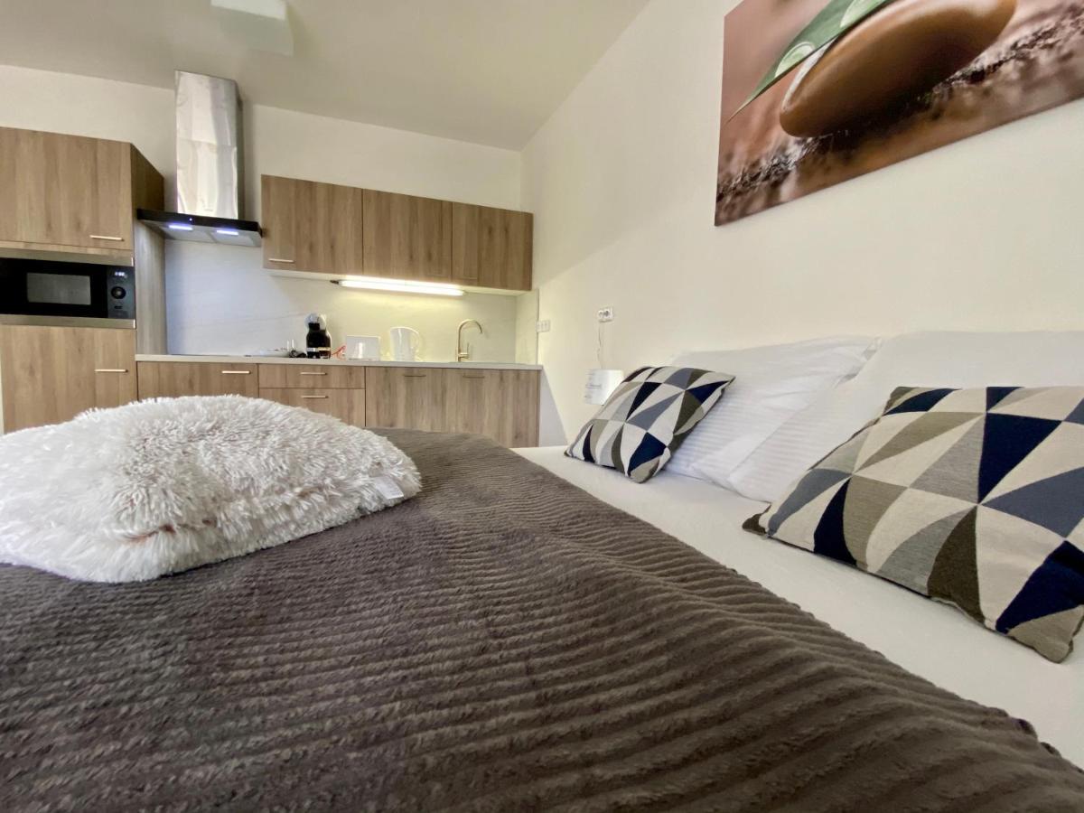 Apartmany Duo Třeboň Exteriör bild